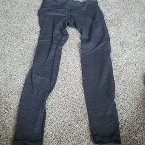 Lululemon Wunder Under leggings size 8 herringbone